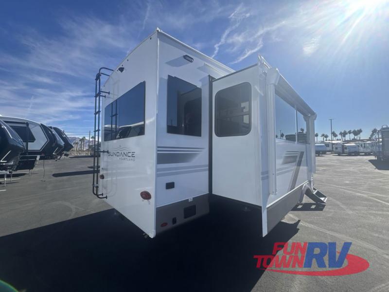 RV listing image