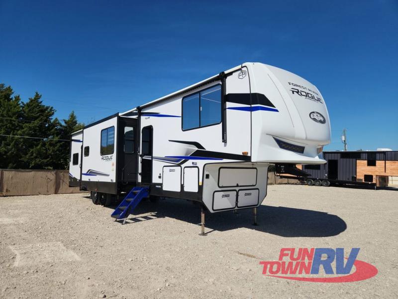 RV listing image