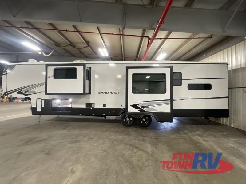 New 2024 Forest River RV Sandpiper 3800RK Fifth Wheel at Fun Town RV