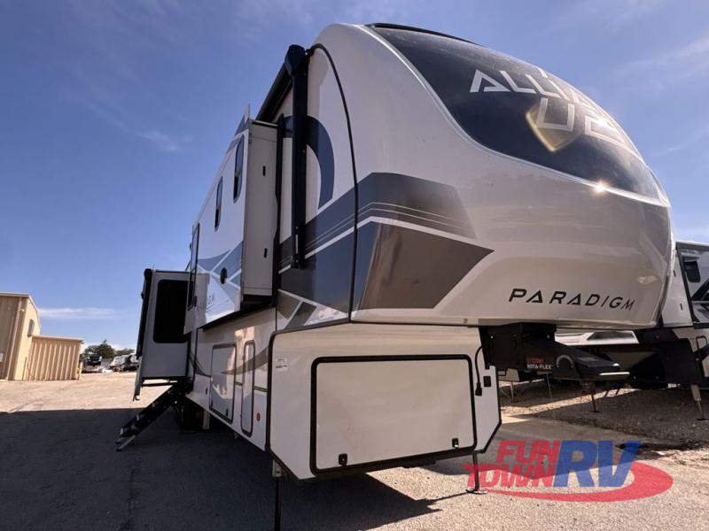 RV listing image