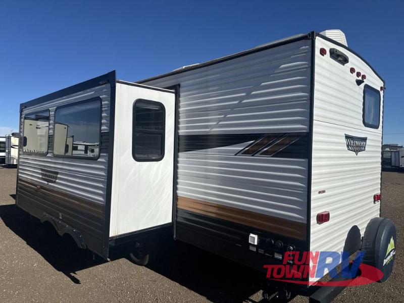 RV listing image