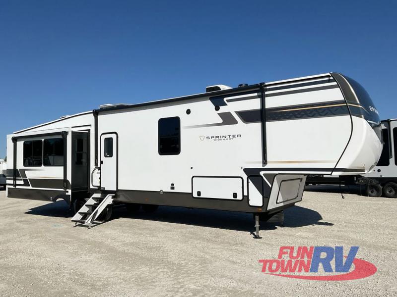 RV listing image