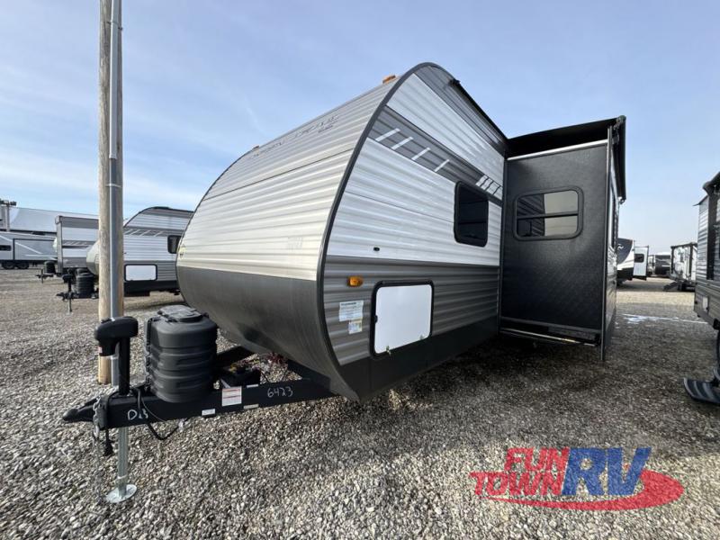 RV listing image
