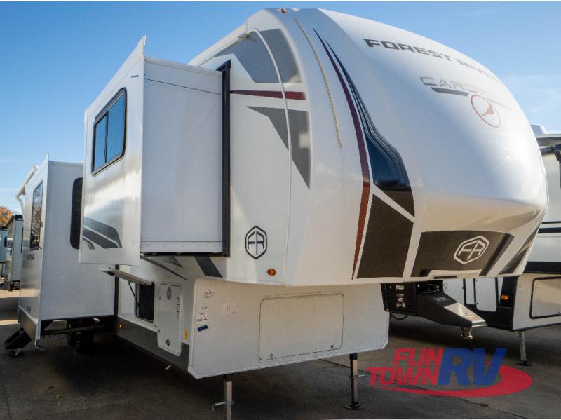 RV listing image