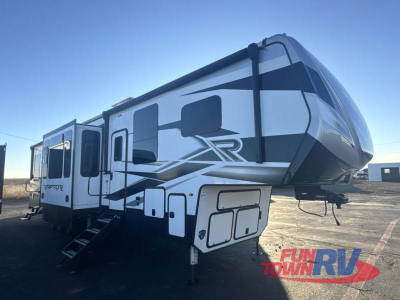 RV listing image