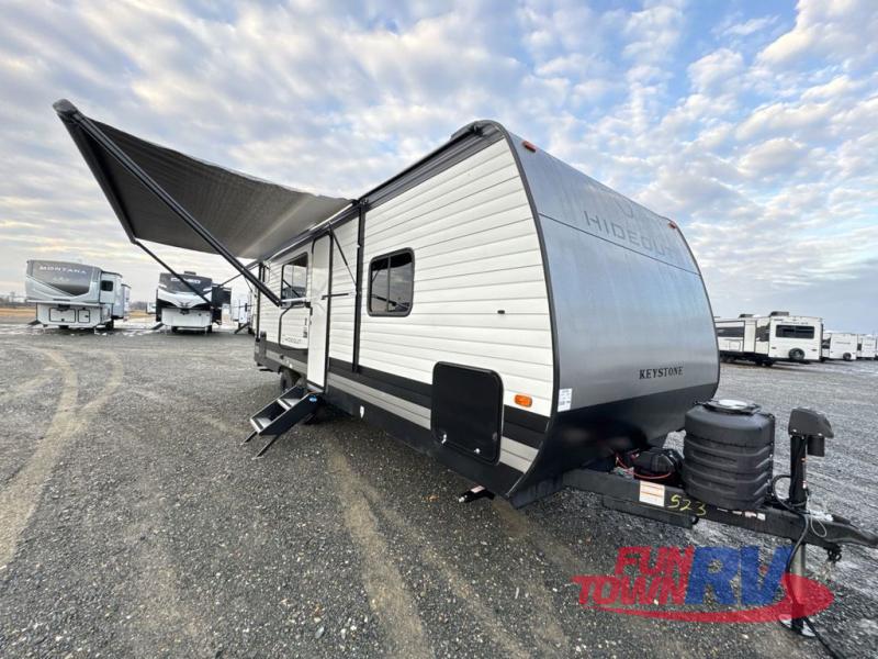 RV listing image