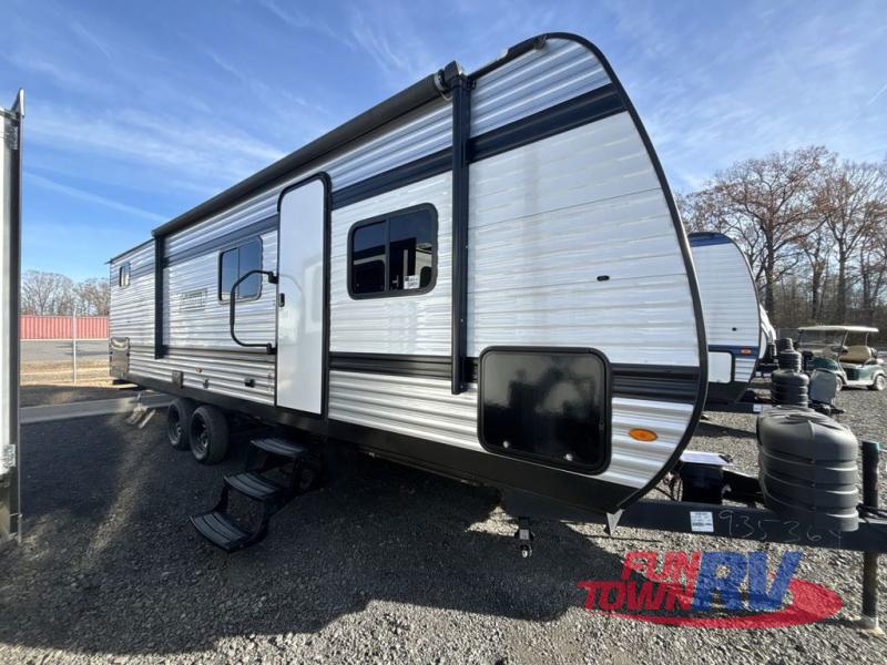 RV listing image