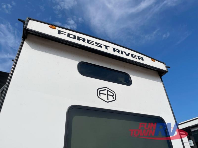 Forest River Sandpiper Destination Image