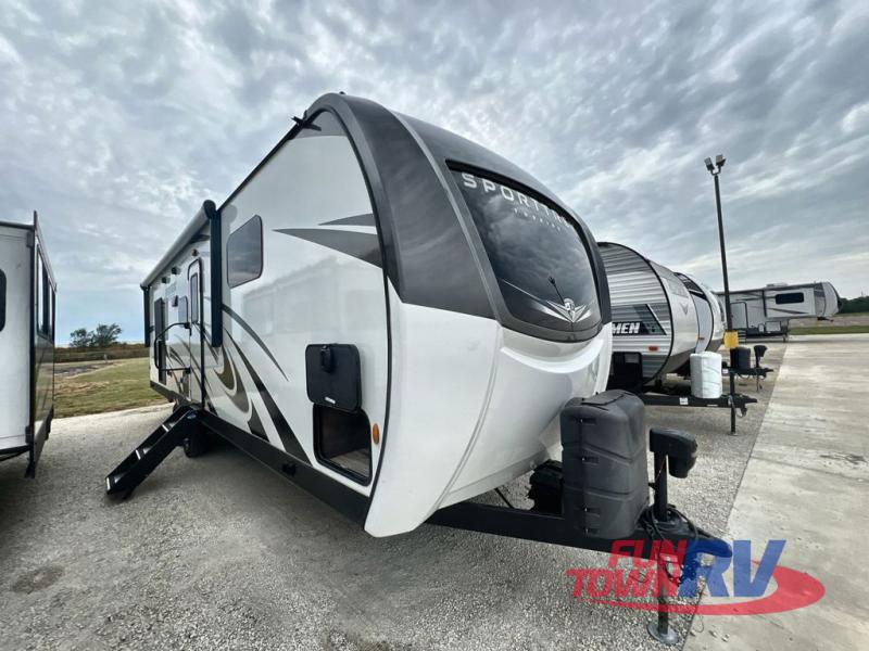 Venture RV Sporttrek Touring Edition Image