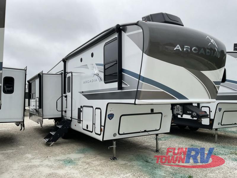 Keystone RV Arcadia Image