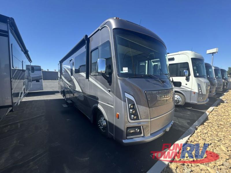 Winnebago Vista Image