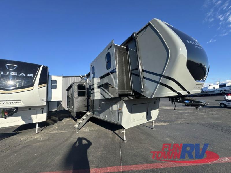 Keystone RV Montana High Country Image