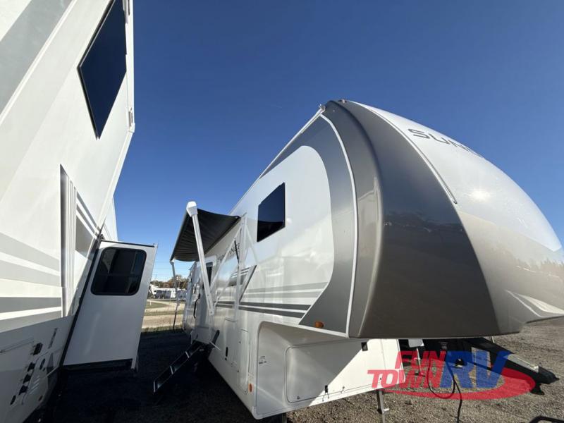 Heartland Sundance Image