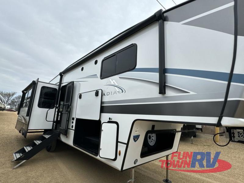 Keystone RV Arcadia Image