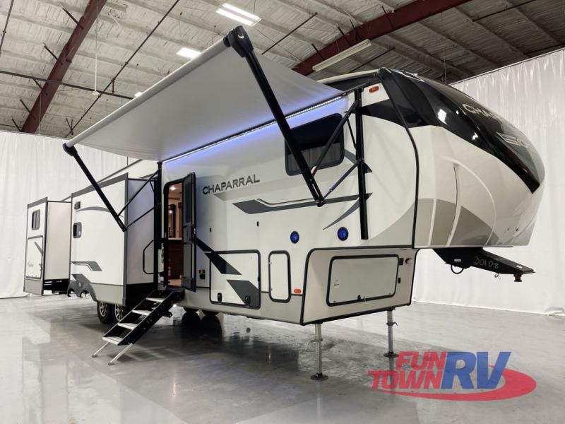 Coachmen RV Chaparral Image