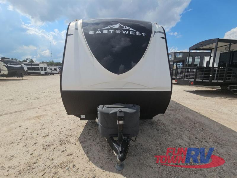 East to West Alta Image