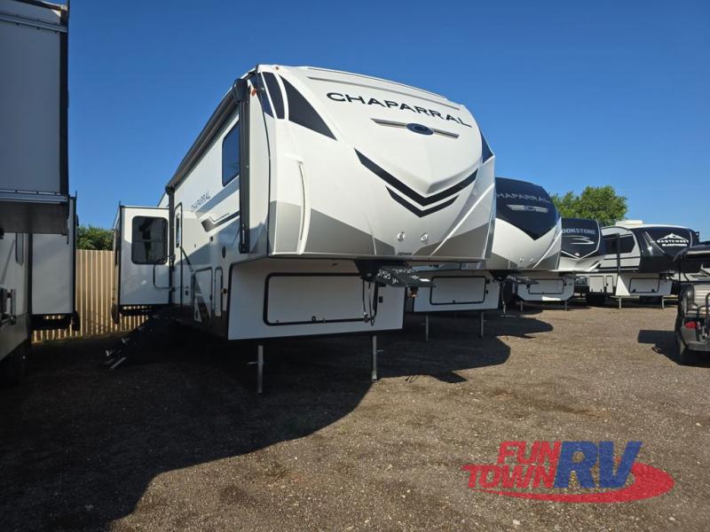 Coachmen RV Chaparral Image