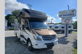 Used 2018 Tiffin Motorhomes Tiffin Wayfarer 24TW Photo