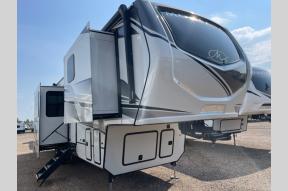 New 2025 Keystone RV Montana 3795FK Photo