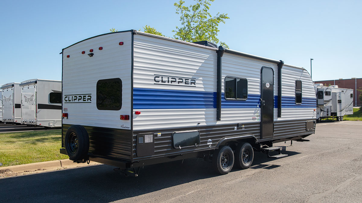 Coachmen Clipper 5K Exterior