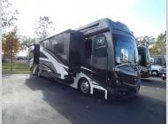 Used 2017 Fleetwood RV Discovery LXE 40E image