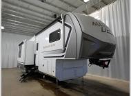 New 2025 Alliance RV Paradigm 395DS image