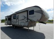 Used 2018 Forest River RV Rockwood Signature Ultra Lite 8298WS image