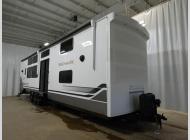 New 2025 Alliance RV Benchmark 44LFT image