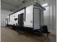New 2025 Forest River RV Salem Villa Series 40FDEN image