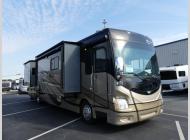 Used 2014 Fleetwood RV Discovery 40E image