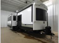 New 2025 CrossRoads RV Hampton 378DBB image