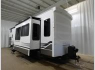 New 2025 Alliance RV Benchmark 42LFT image