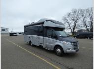 Used 2020 Tiffin Motorhomes Wayfarer 25 RW image