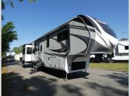 Used 2023 Grand Design Solitude S-Class 3330RE image