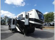 Used 2022 Heartland Bighorn 3950FL image