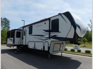Used 2022 Keystone RV Montana High Country 385BR image