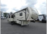Used 2018 Keystone RV Montana 3701LK image