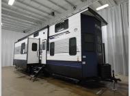 New 2025 Palomino Puma Destination 420LFT image