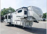 Used 2023 Keystone RV Montana 3781RL image