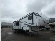 Used 2024 Shasta RVs Phoenix 373MBRB image