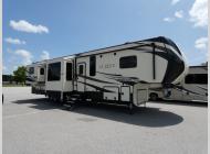 Used 2019 Keystone RV Alpine 3851RD image