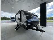 New 2025 Coachmen RV Catalina Summit Series 7 184BHSX image