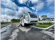 New 2024 Cruiser Essence E-28DB image