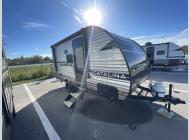 New 2025 Coachmen RV Catalina Summit Series 7 164BHX image