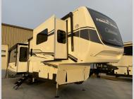 New 2025 Palomino Columbus 380RL image
