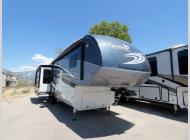 Used 2018 Forest River RV Cardinal 3850RL image