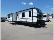 Used 2021 Forest River RV Rockwood Signature Ultra Lite 8332SB image