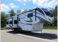 Used 2022 Grand Design Solitude 345GK image