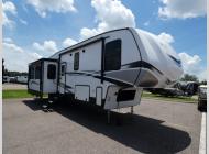 Used 2023 Dutchmen RV Astoria 3173RLP image