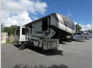 Used 2023 Keystone RV Alpine 3102RL image